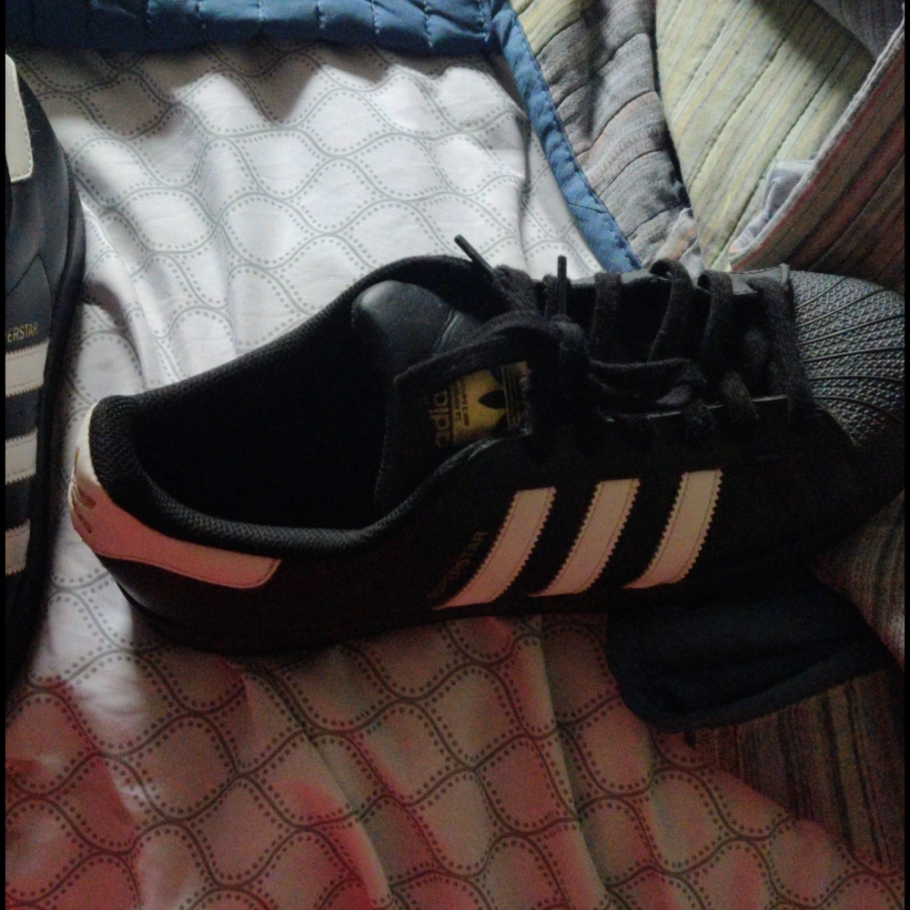 Adidas - Picture 2 of 3